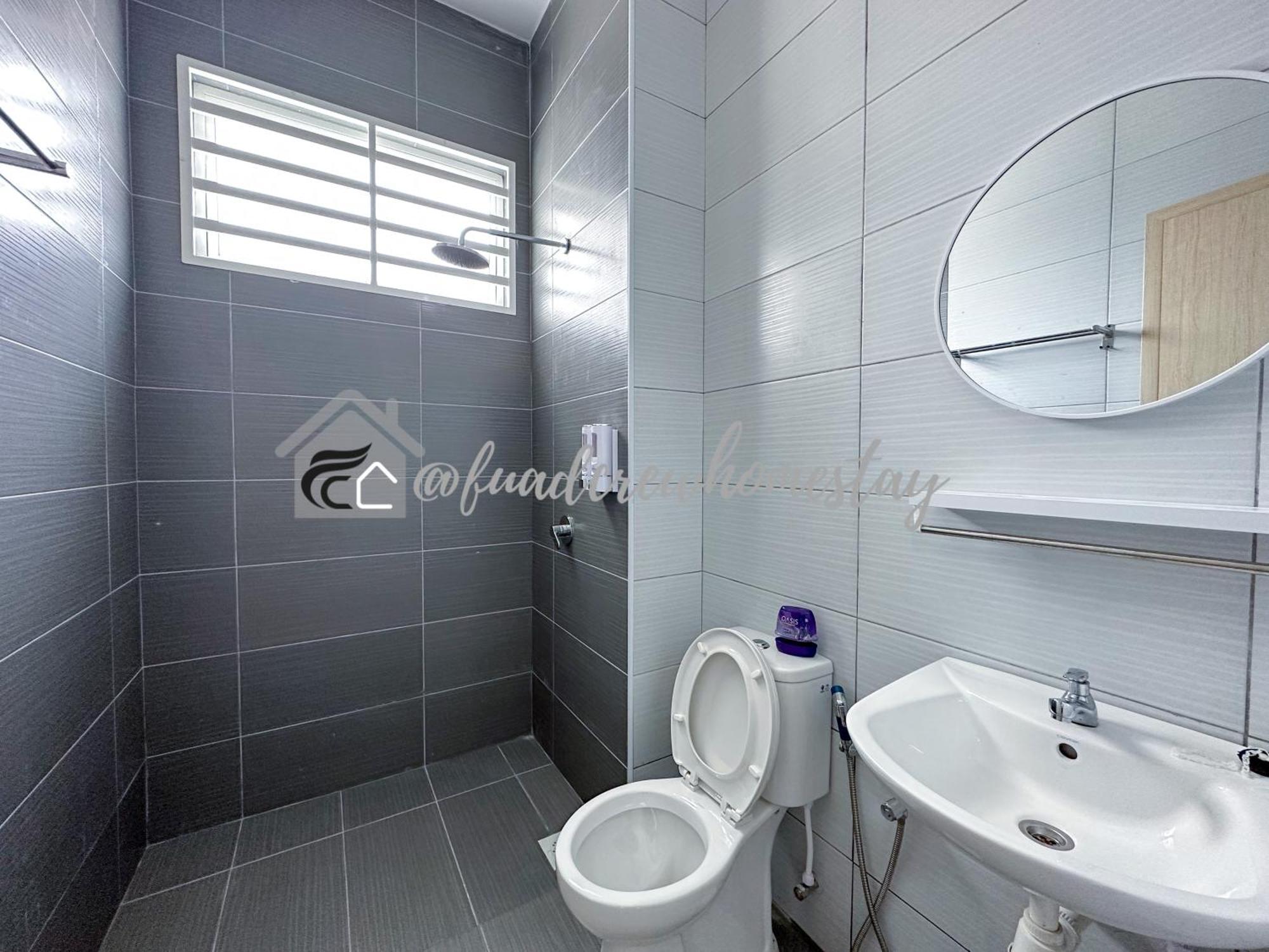 Jitra 4-Bedroom Home 10 Pax Wifi Netflix